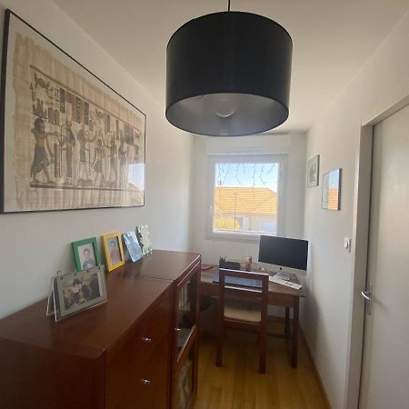 Chambre Avec Salle De Bain Privee Dans Maison Bourges Exteriör bild